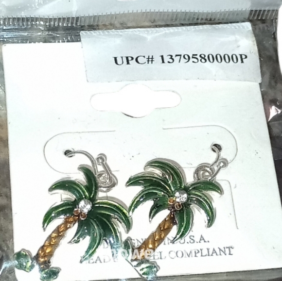 Palm tree earrings - Picture 4 of 5